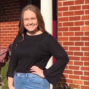 Meet your Posher, Dominika